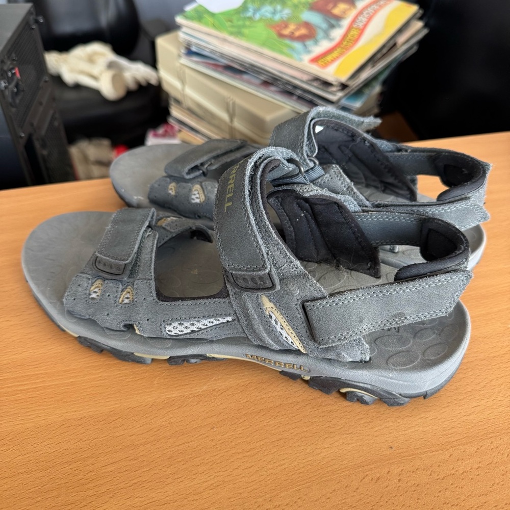 Merrell Sandals - Picture 2 of 7